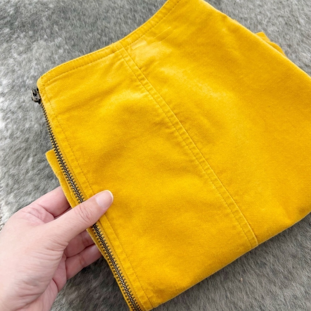 F21 Zipper Front Mustard Velvet Mini Skirt Medium - Picture 7 of 10